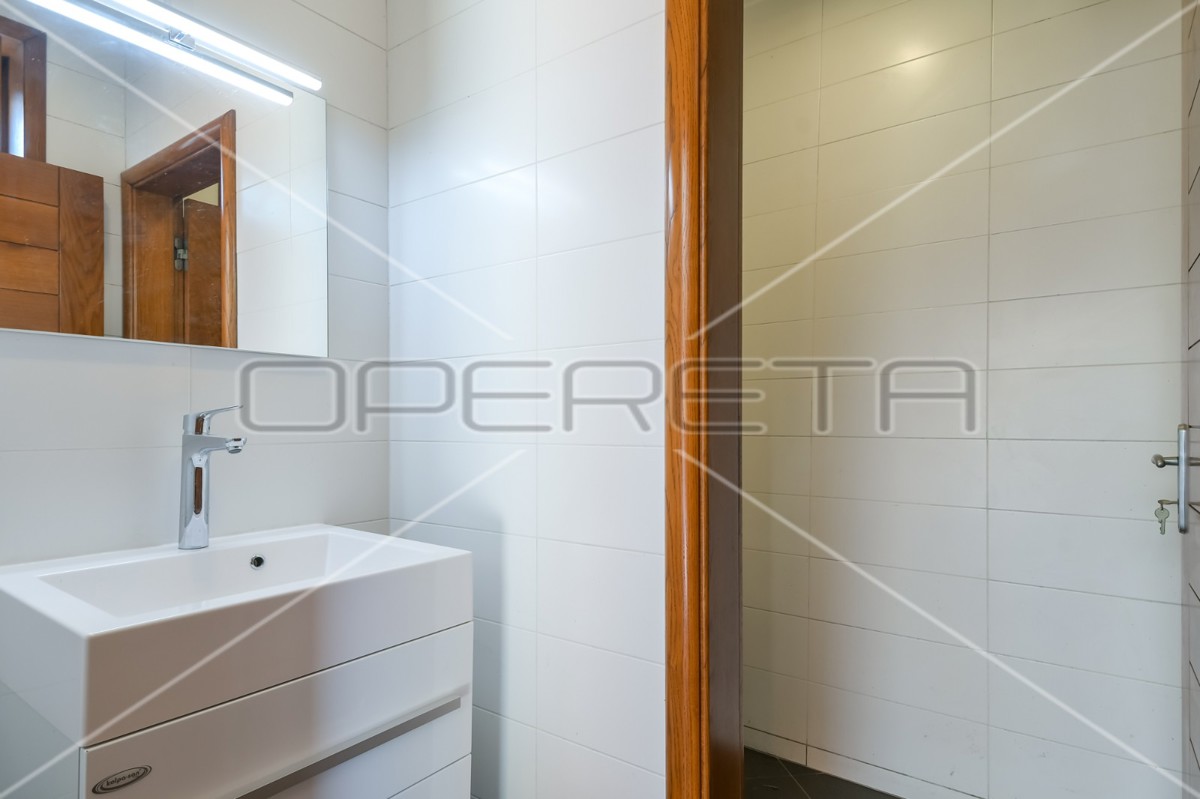 Vendita, Casa, Sesvete, Dobrodol, Šiletići, Indipendente, 91m2