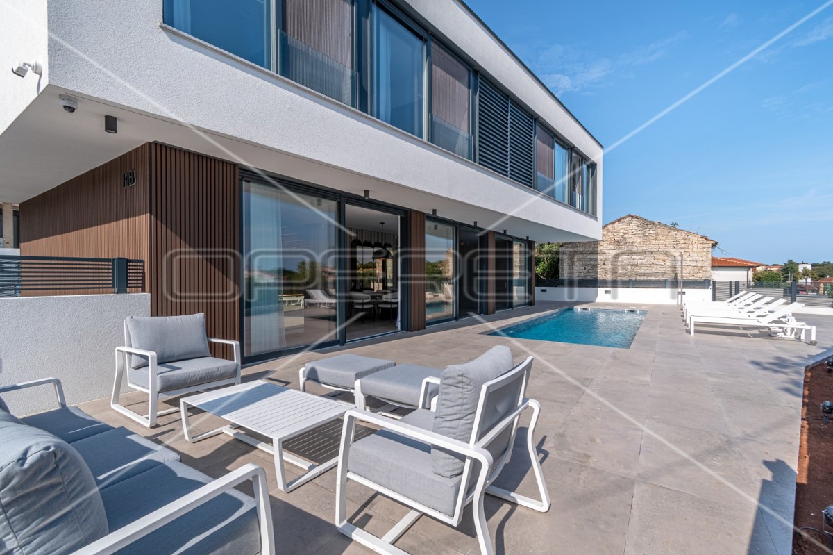 Vendita, Casa, Rovinjsko Selo, Rovinjsko selo, Indipendente, 178m2