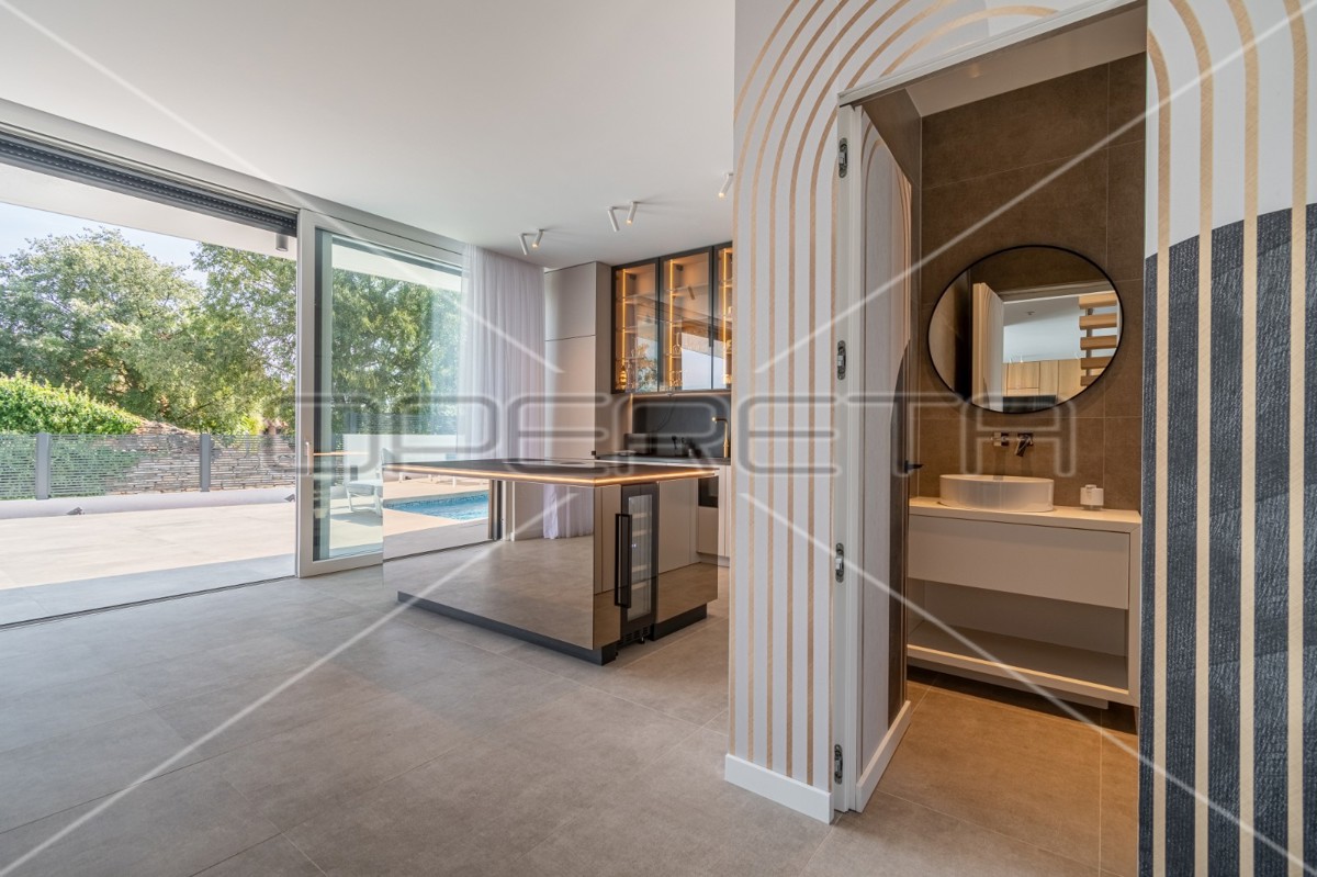 Vendita, Casa, Rovinjsko Selo, Rovinjsko selo, Indipendente, 178m2