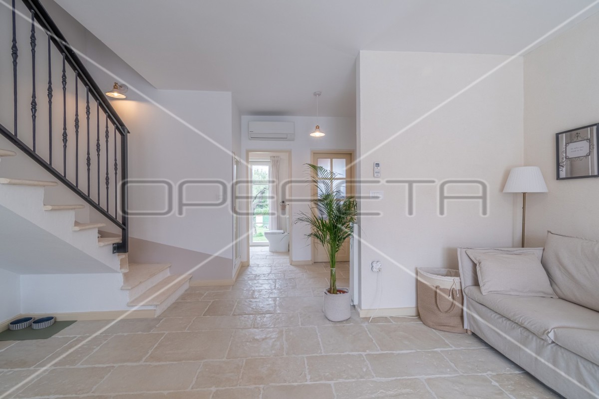 Istria, Barban - dintorni, nuova casa in stile rustico, 2SS, piscina