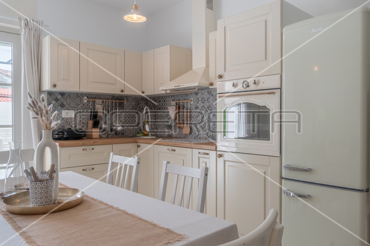 Istria, Barban - dintorni, nuova casa in stile rustico, 2SS, piscina