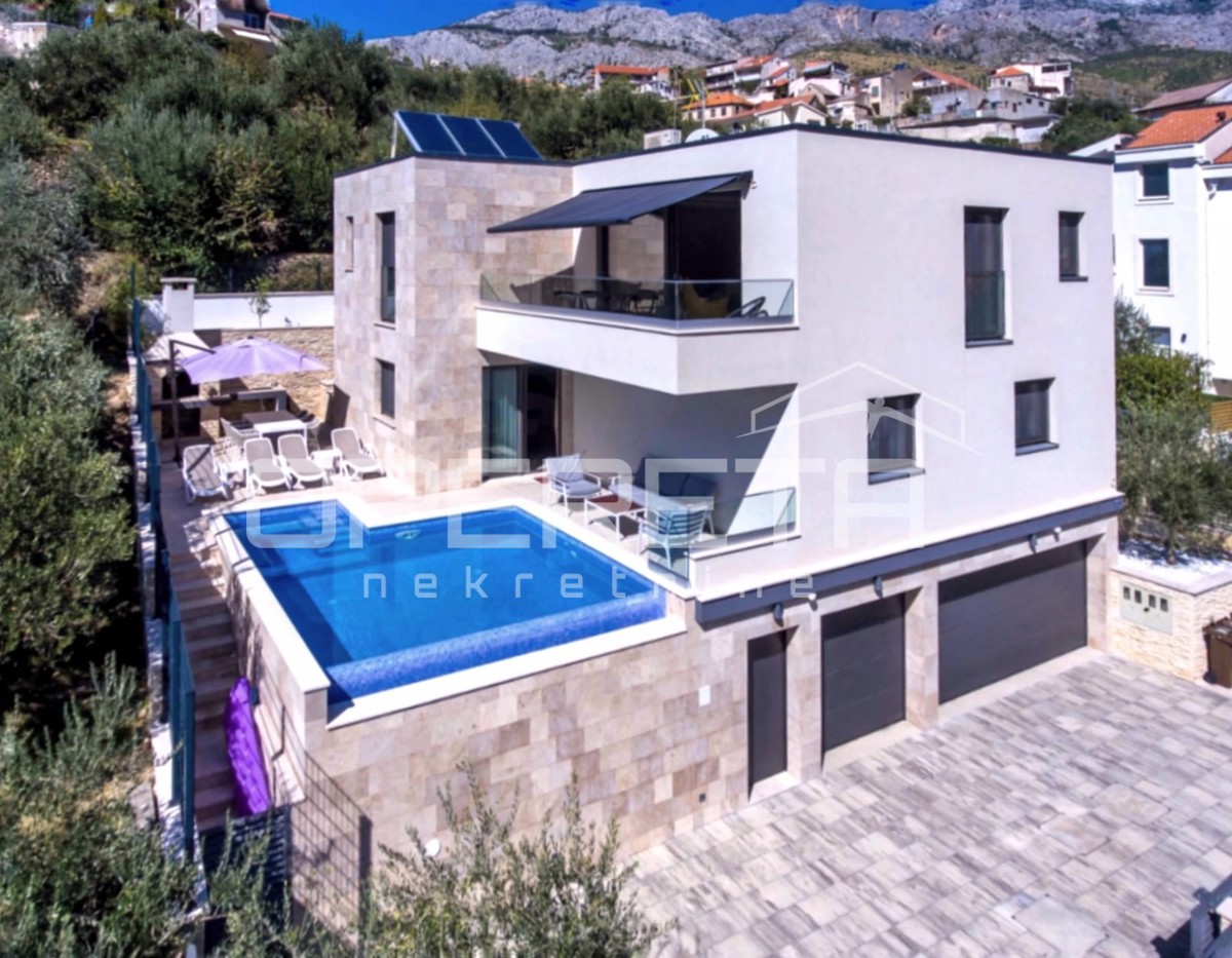 Villa di lusso a Žrnovnica – Oasi di lusso e privacy nei dintorni di Spalato