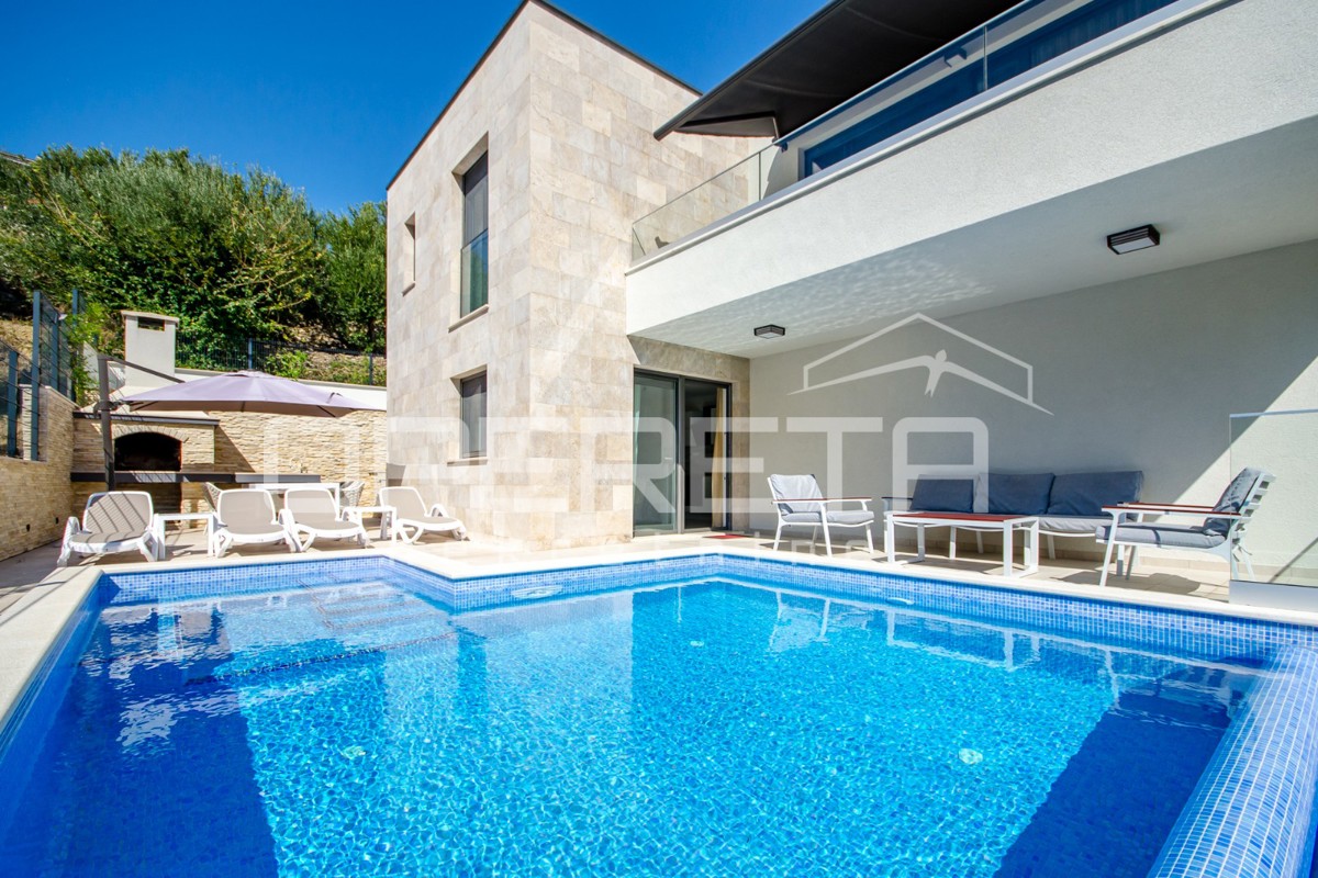 Villa di lusso a Žrnovnica – Oasi di lusso e privacy nei dintorni di Spalato