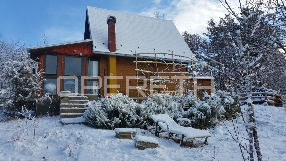 Casa di vacanza vicino a Opatija e Trieste, circondata dalla natura