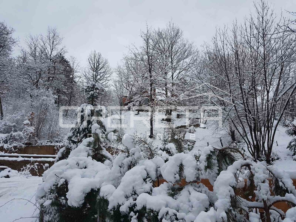 Casa di vacanza vicino a Opatija e Trieste, circondata dalla natura