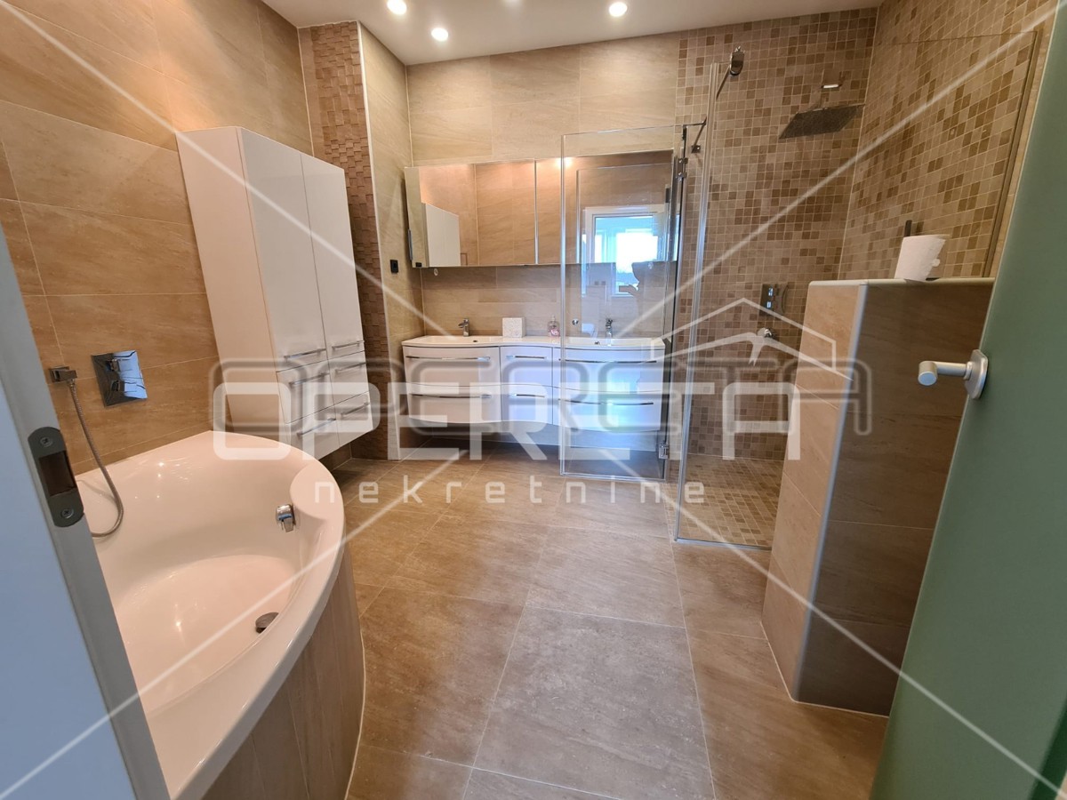 Vendita, Casa, Blato, Jurja Njavre, Edificio doppio, 323m2