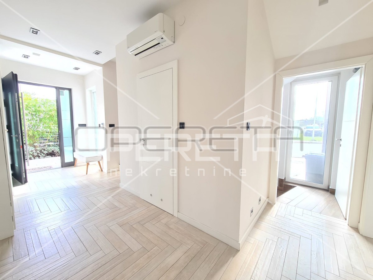 Vendita, Casa, Blato, Jurja Njavre, Edificio doppio, 323m2