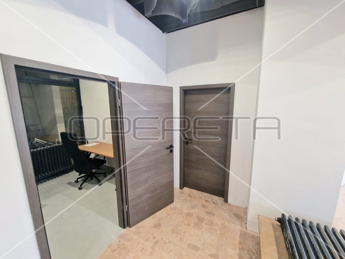 Vendita, Locale su strada, Voltino, Dragutina Golika, 555m2