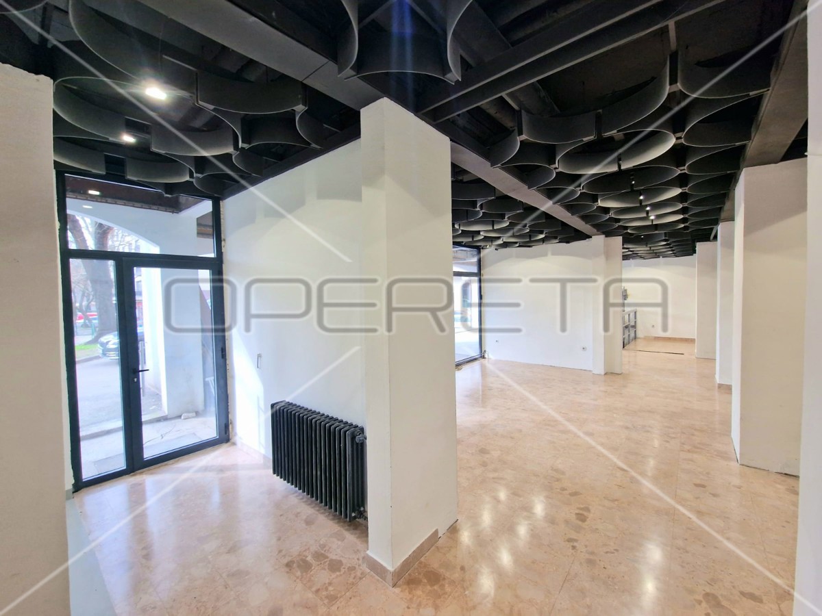 Vendita, Locale su strada, Voltino, Dragutina Golika, 555m2