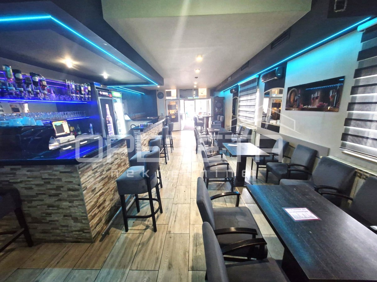 Vendita, Locale su strada, Sesvete, Selska cesta, 112m2