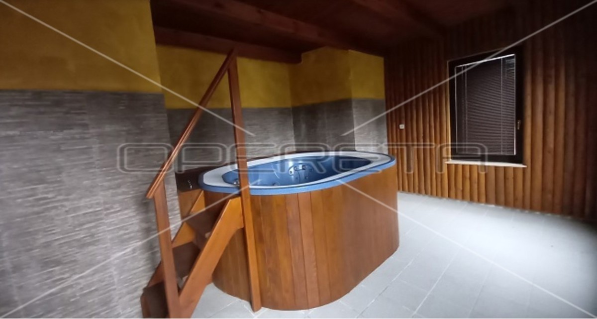 Vendita, Hotel, Tršće, Tršće, 523m2