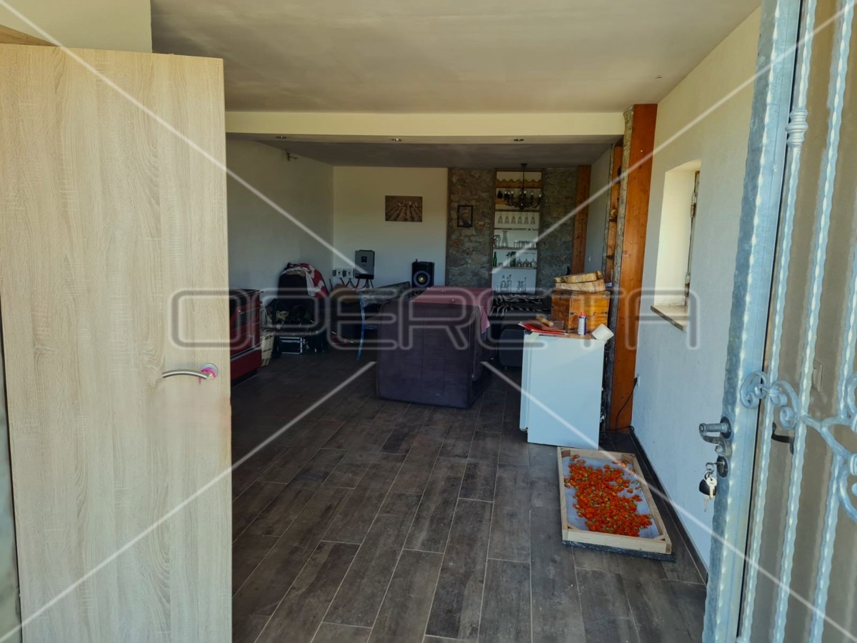 Proprietà ecologica, Jasenice, potenziale per costruzione e investimento