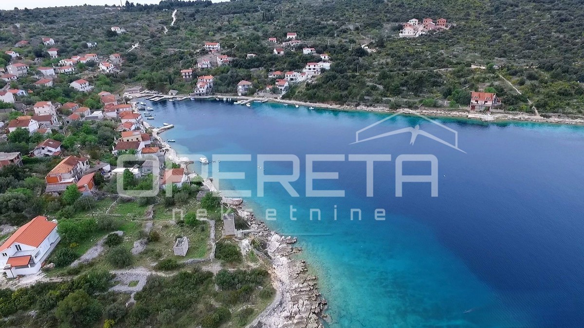 Terreno edificabile con vista mare, Drvenik Veliki vicino a Trogir