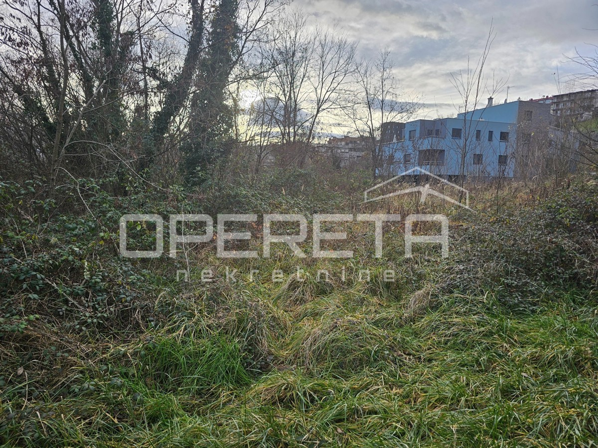 Čukovići bb, Sveti Duh, 2.880,00 m2, 1.008.000,00 EUR
