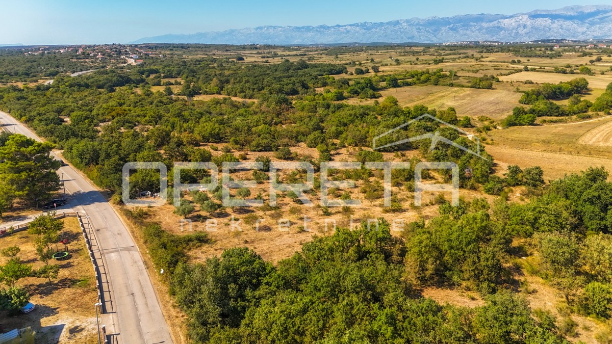 Terreno edificabile con permesso per casa e piscina - Poličnik - 482 m2