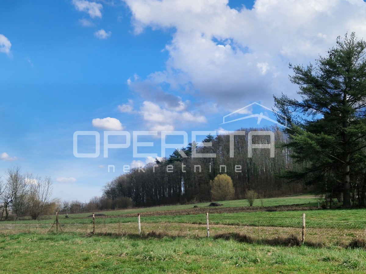 Pustodol, Donja Stubica, 2.372,00 m2, 85.000,00 EUR