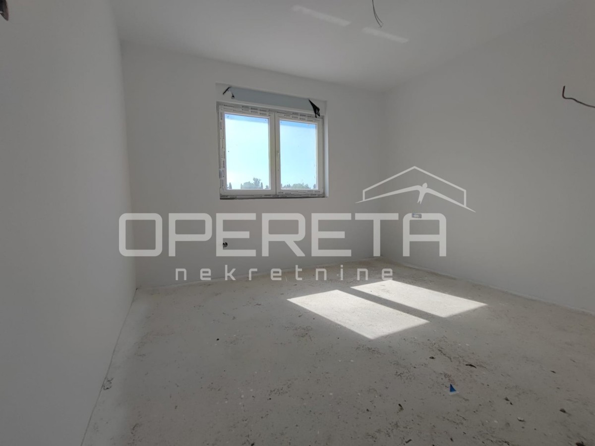 Nuova costruzione, appartamento bilocale con terrazza di 80 m2, Sabunike, Zara