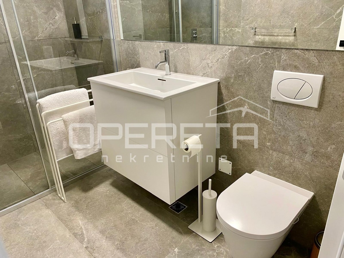 Appartamento di lusso su due piani, 1° fila sul mare, Povljana, Pag