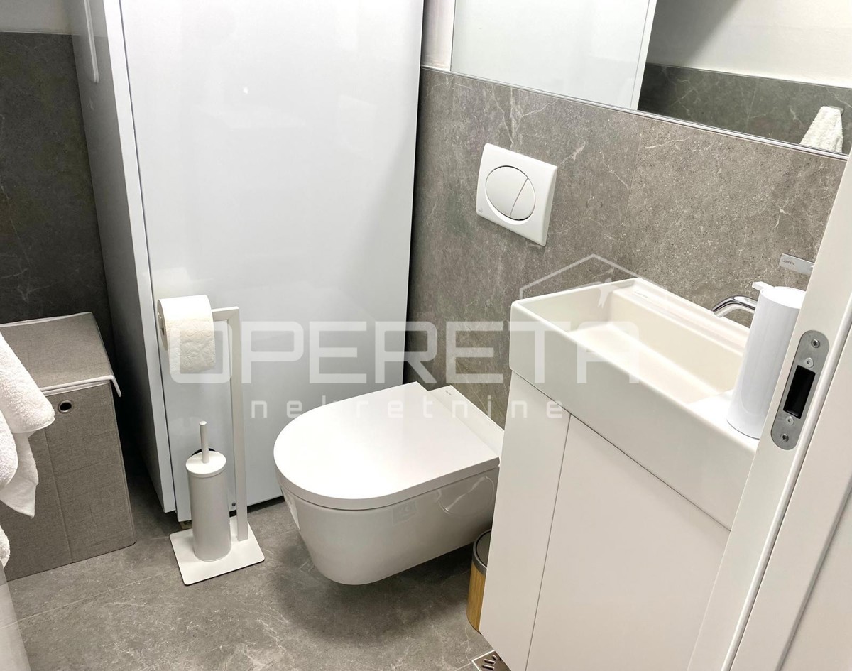 Appartamento di lusso su due piani, 1° fila sul mare, Povljana, Pag