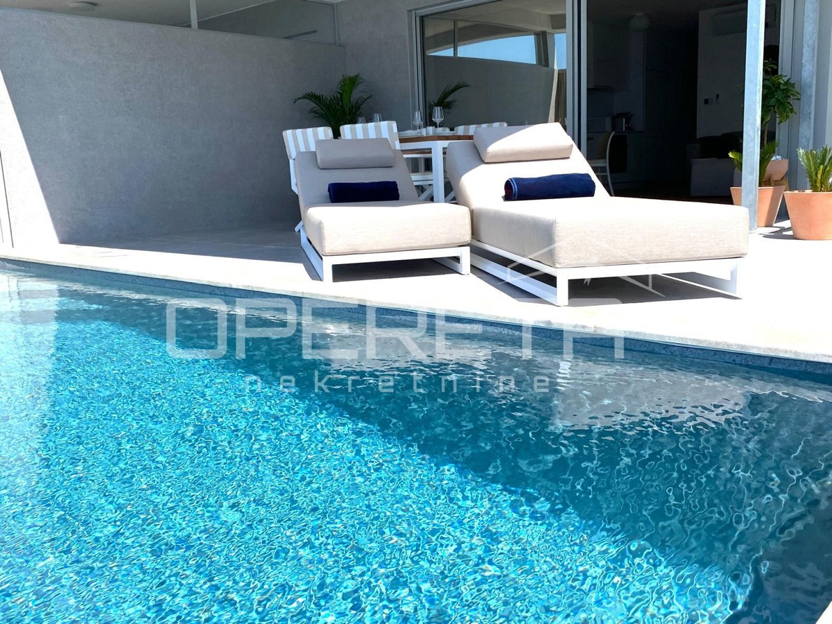 Appartamento di lusso su due piani, 1° fila sul mare, Povljana, Pag