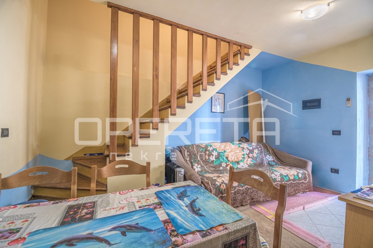 Istria, Medulin, OCCASIONE! Casa nel centro di Medulin