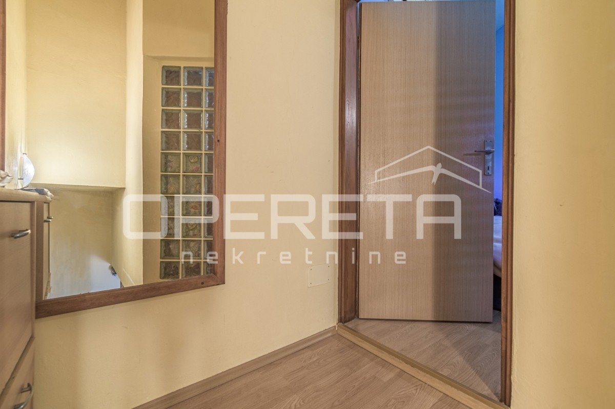 Istria, Medulin, OCCASIONE! Casa nel centro di Medulin