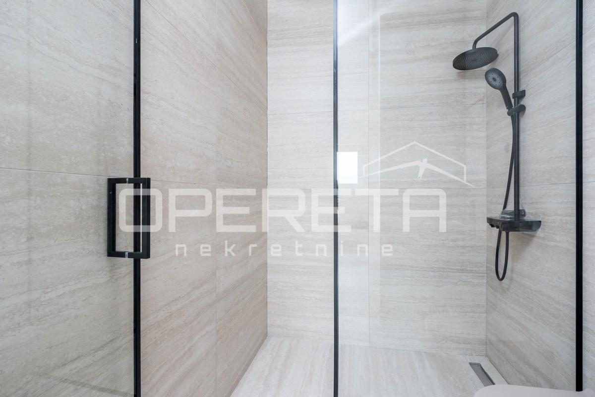 Oasi moderna ed energeticamente efficiente a Nin con piscina e sauna, appartamento A1