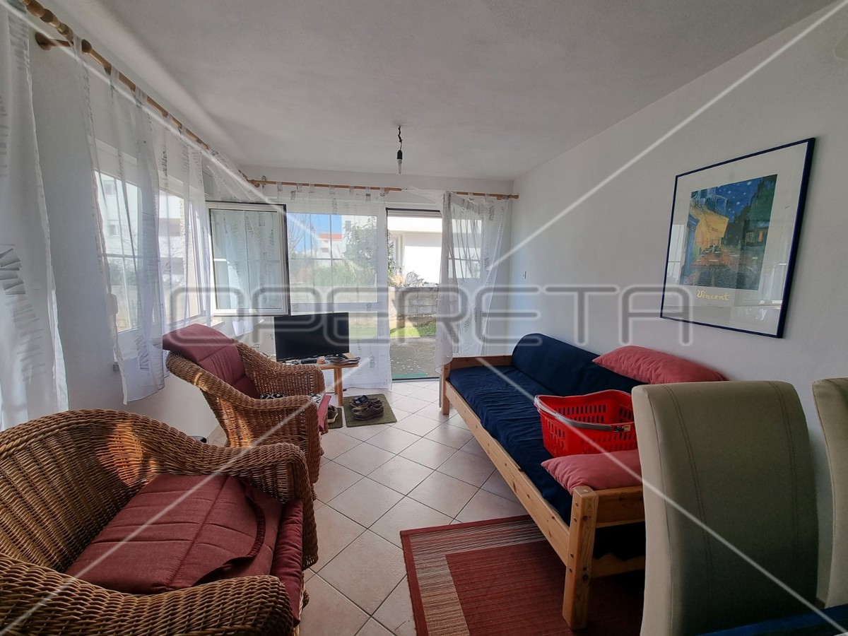 Casa roh-bau a Diklo con 6 unità abitative e vista mare