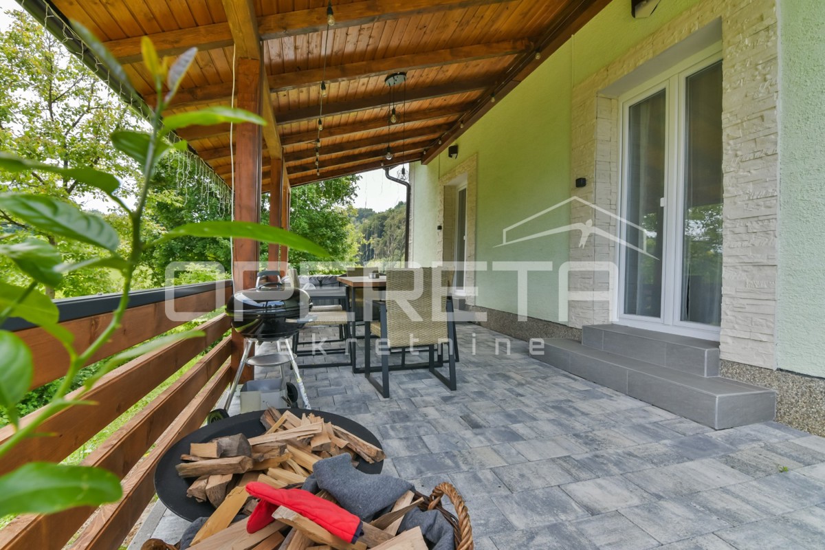 Vendita, Casa, Veliko Trgovišće, Vižovlje , Indipendente, 81m2