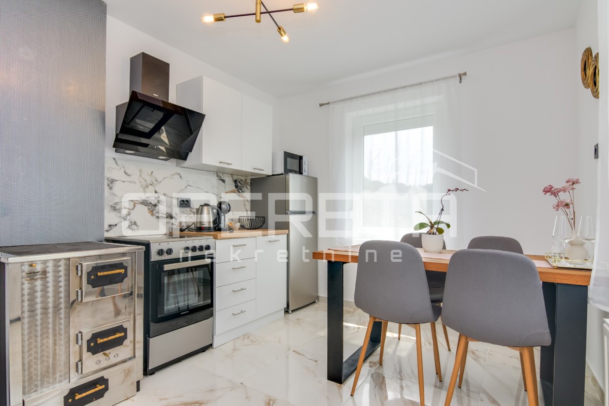 Vendita, Casa, Veliko Trgovišće, Vižovlje , Indipendente, 81m2