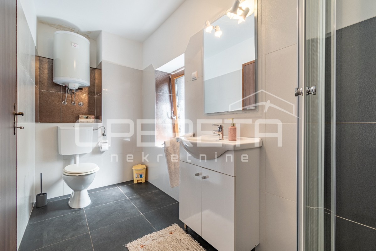 Istria, dintorni di Buie – Casa in pietra autoctona