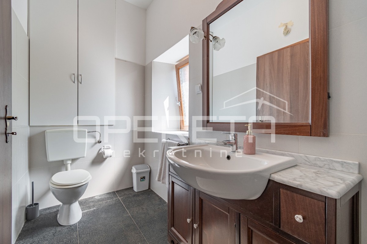 Istria, dintorni di Buie – Casa in pietra autoctona