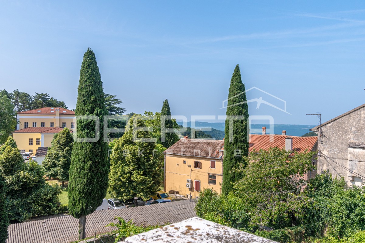 Istria, dintorni di Buie – Casa in pietra autoctona