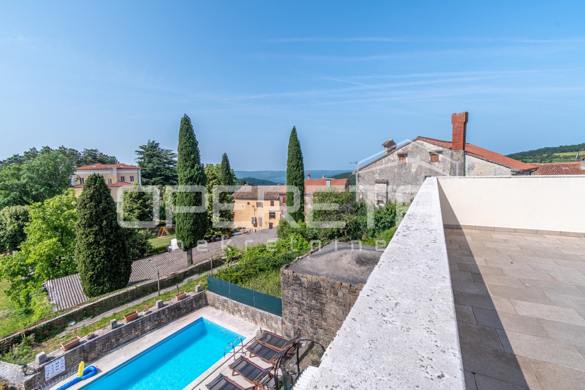 Istria, dintorni di Buie – Casa in pietra autoctona