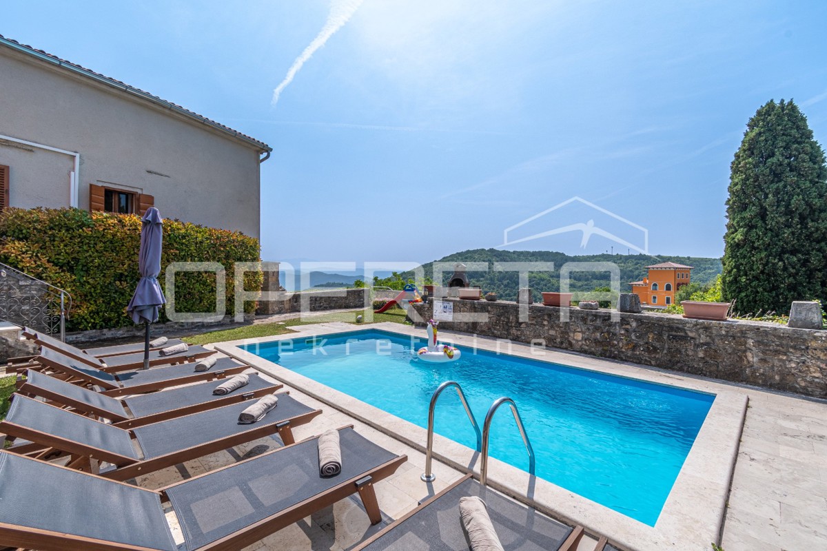 Istria, dintorni di Buie – Casa in pietra autoctona