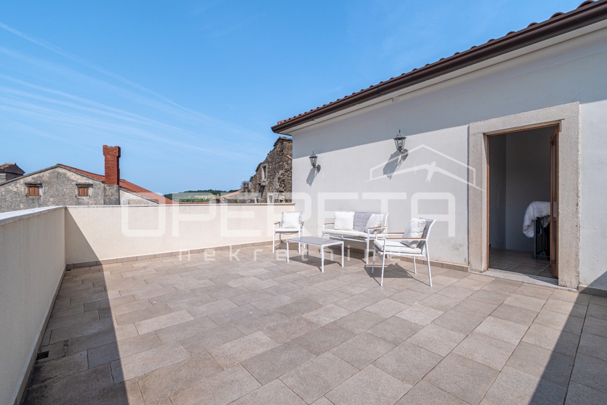 Istria, dintorni di Buie – Casa in pietra autoctona