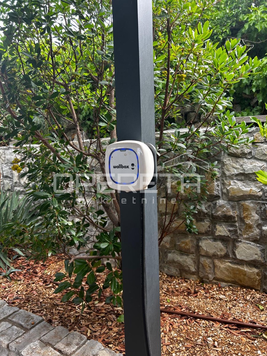 Vendita, Casa, Pag, Jakišnica , Indipendente, 240m2