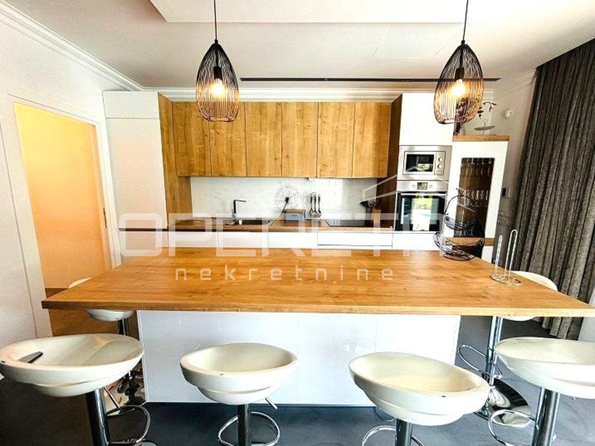 Vendita, Casa, Pag, Jakišnica , Indipendente, 240m2