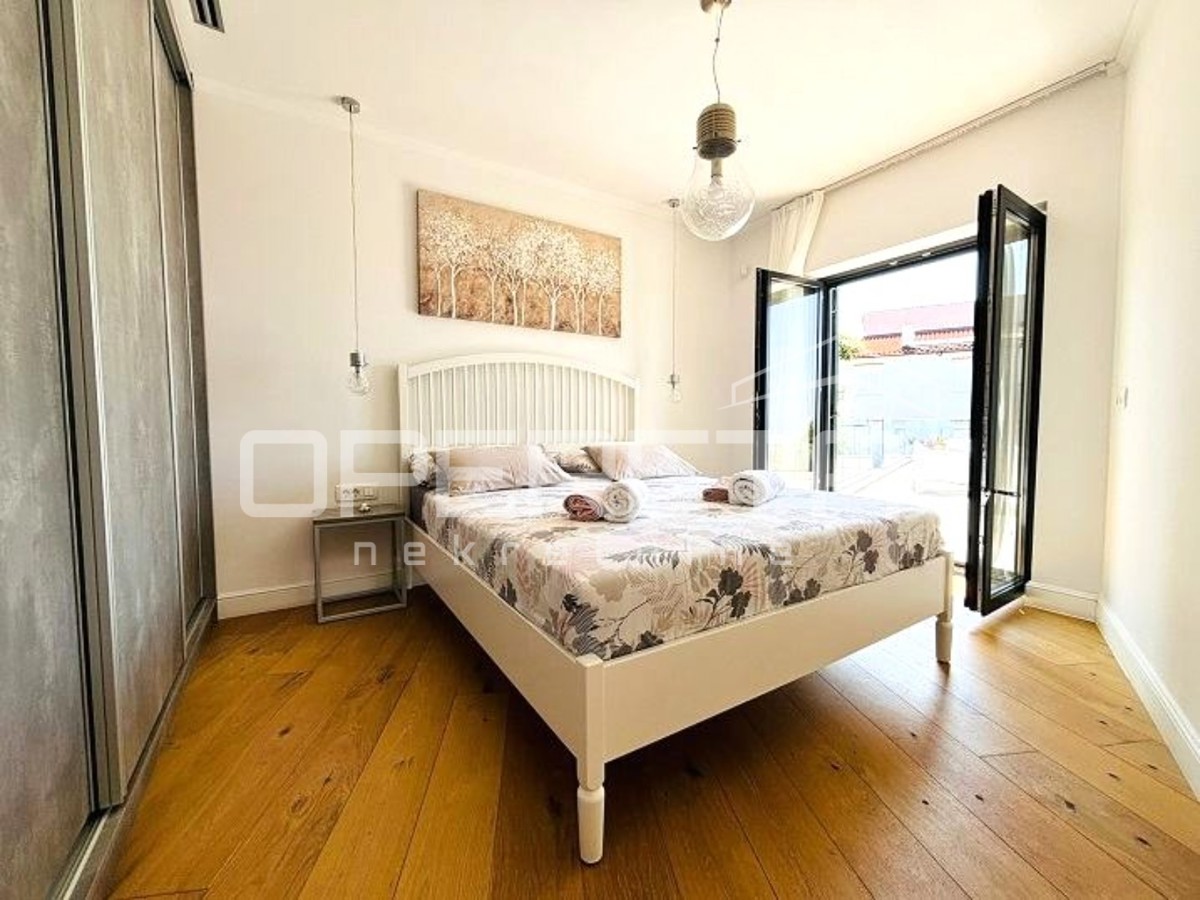 Vendita, Casa, Pag, Jakišnica , Indipendente, 240m2