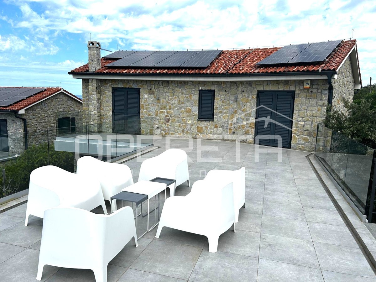 Vendita, Casa, Pag, Jakišnica , Indipendente, 240m2