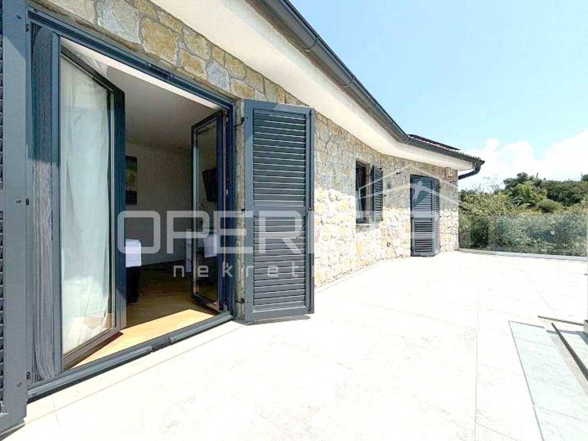 Vendita, Casa, Pag, Jakišnica , Indipendente, 240m2