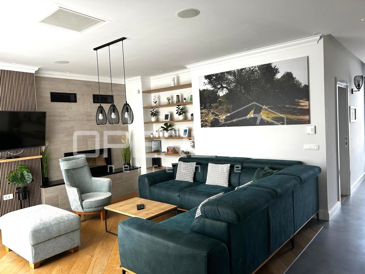 Vendita, Casa, Pag, Jakišnica , Indipendente, 240m2