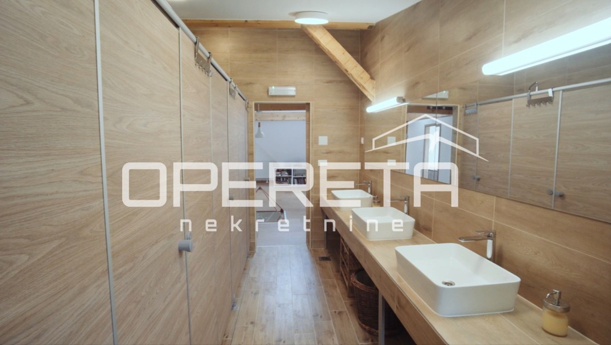 Vendita, Casa, Ivanečka Željeznica, Zajezda, Indipendente, 216m2