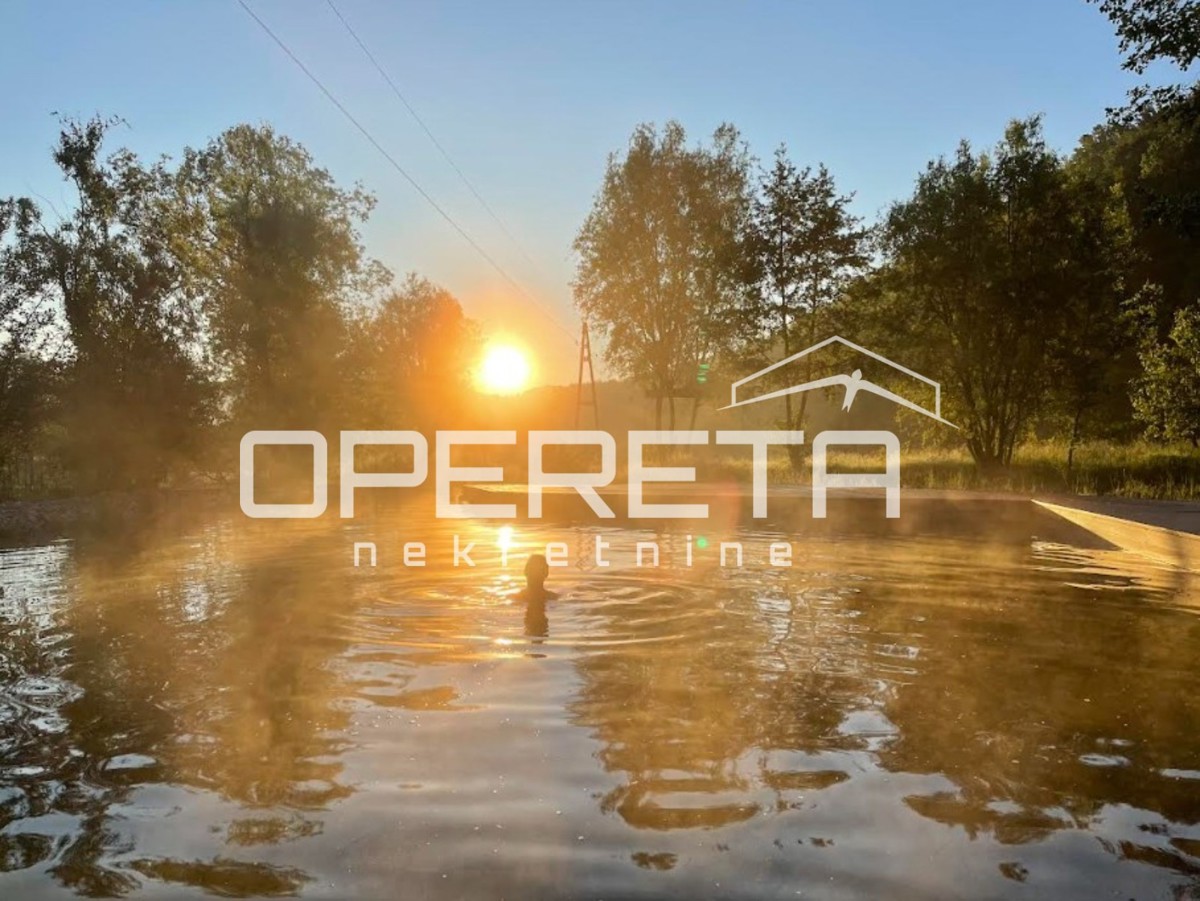 Vendita, Casa, Ivanečka Željeznica, Zajezda, Indipendente, 216m2