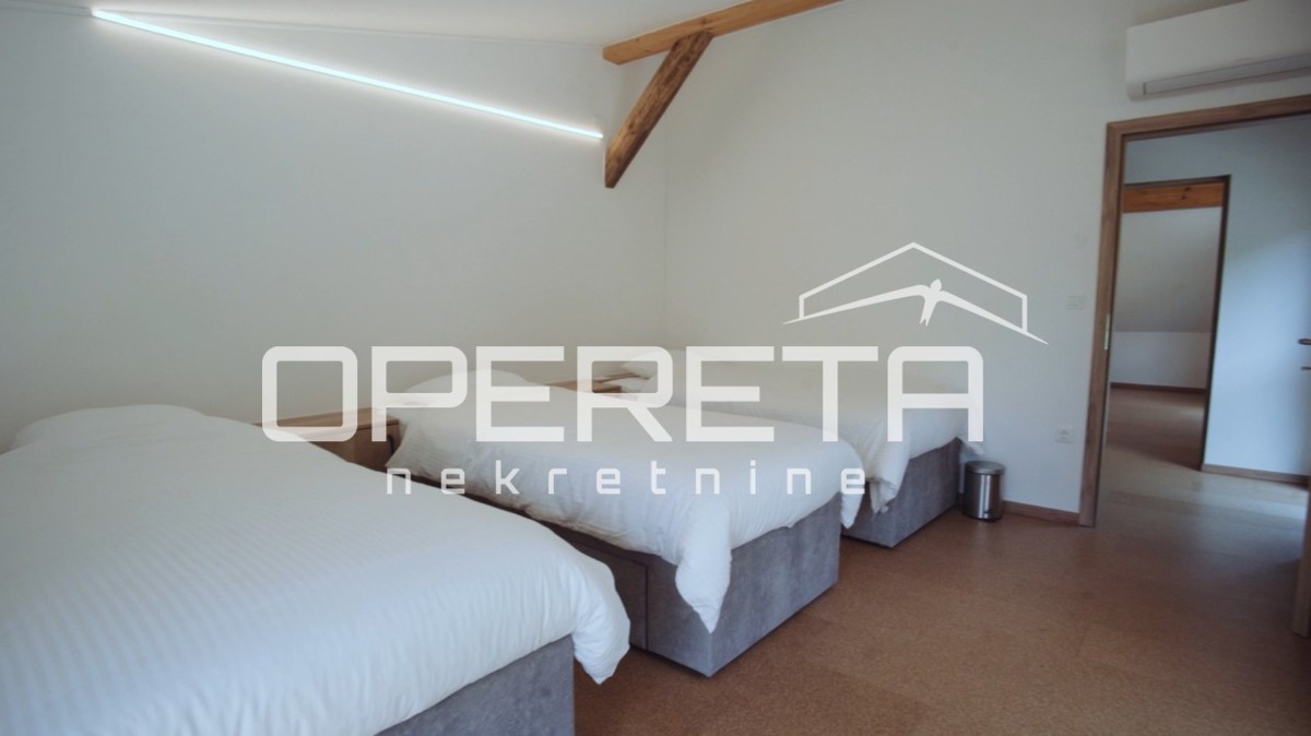 Vendita, Casa, Ivanečka Željeznica, Zajezda, Indipendente, 216m2