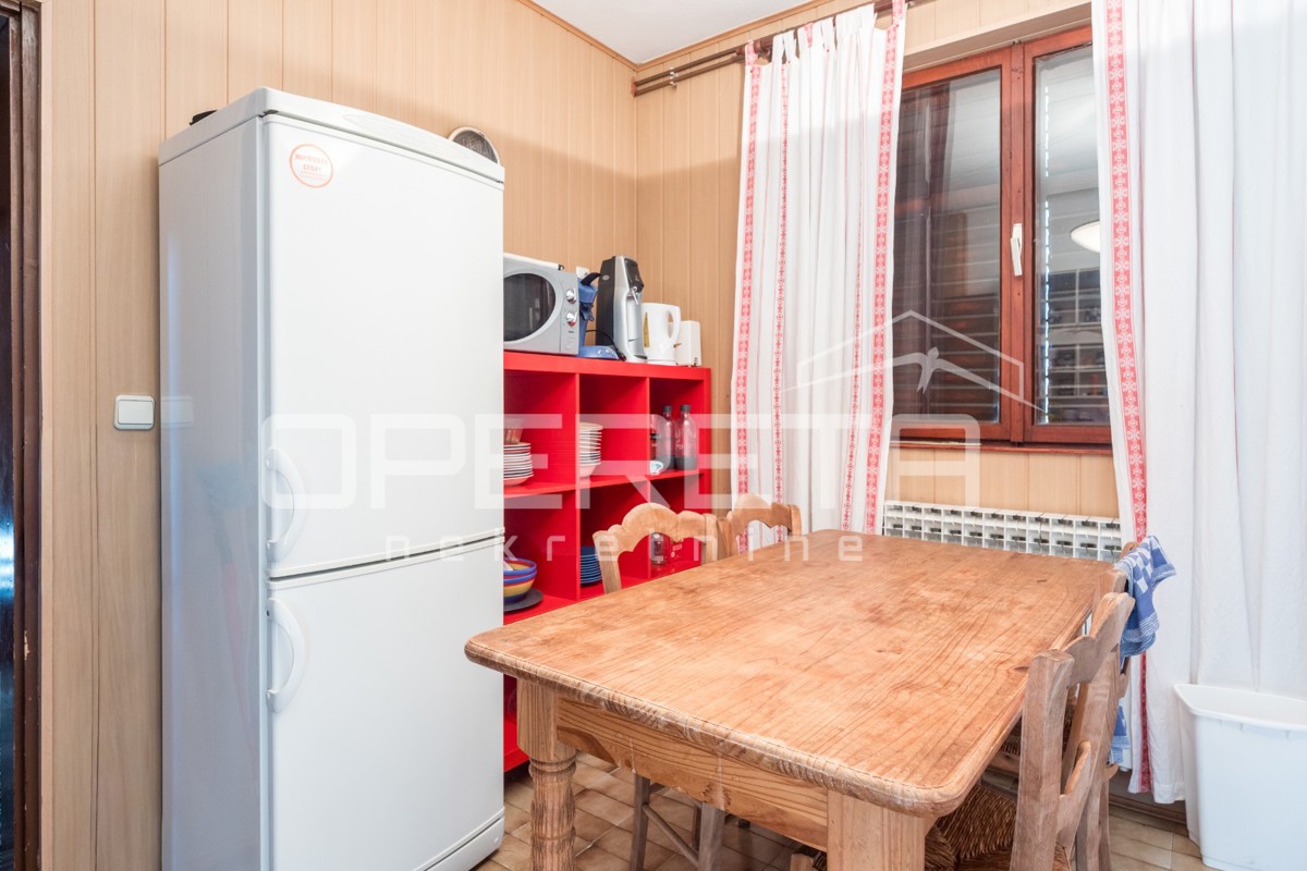 Casa in una posizione tranquilla e attraente a Varaždin Breg.