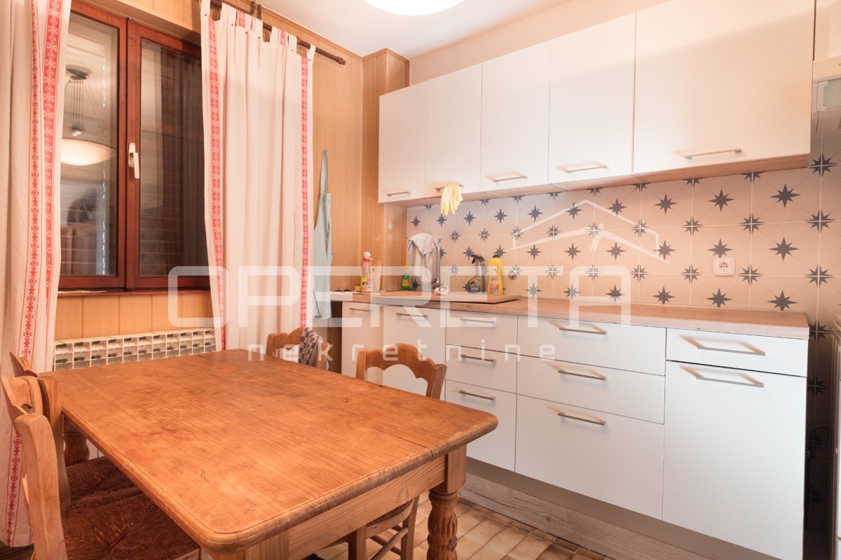 Casa in una posizione tranquilla e attraente a Varaždin Breg.