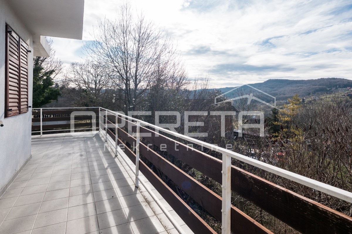 Casa in una posizione tranquilla e attraente a Varaždin Breg.