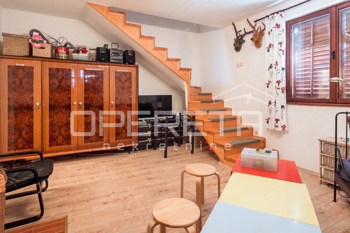 Casa in una posizione tranquilla e attraente a Varaždin Breg.