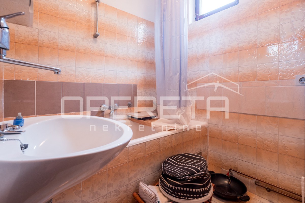 Casa in una posizione tranquilla e attraente a Varaždin Breg.